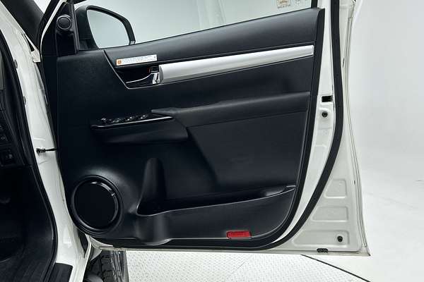 2020 Toyota Hilux SR5 GUN126R 4X4