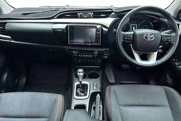 2020 Toyota Hilux SR5 GUN126R 4X4