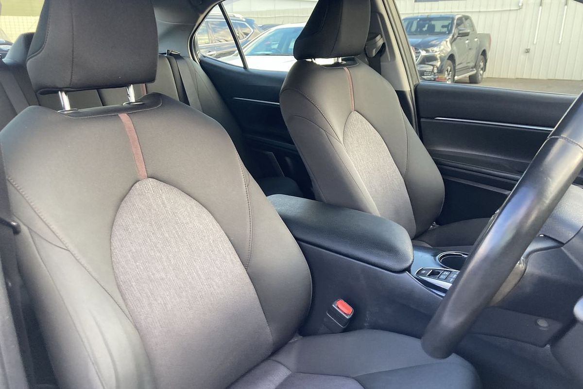 2020 Toyota Camry Ascent Sport AXVH71R