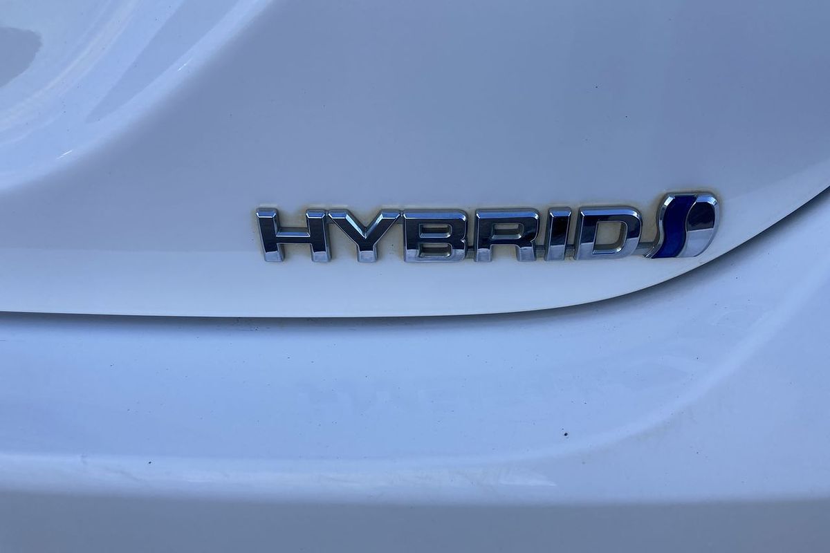 2020 Toyota Camry Ascent Sport AXVH71R