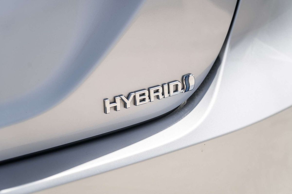 2023 Toyota Camry Ascent AXVH70R