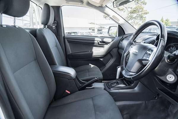 2019 Isuzu D-MAX SX High Ride Rear Wheel Drive