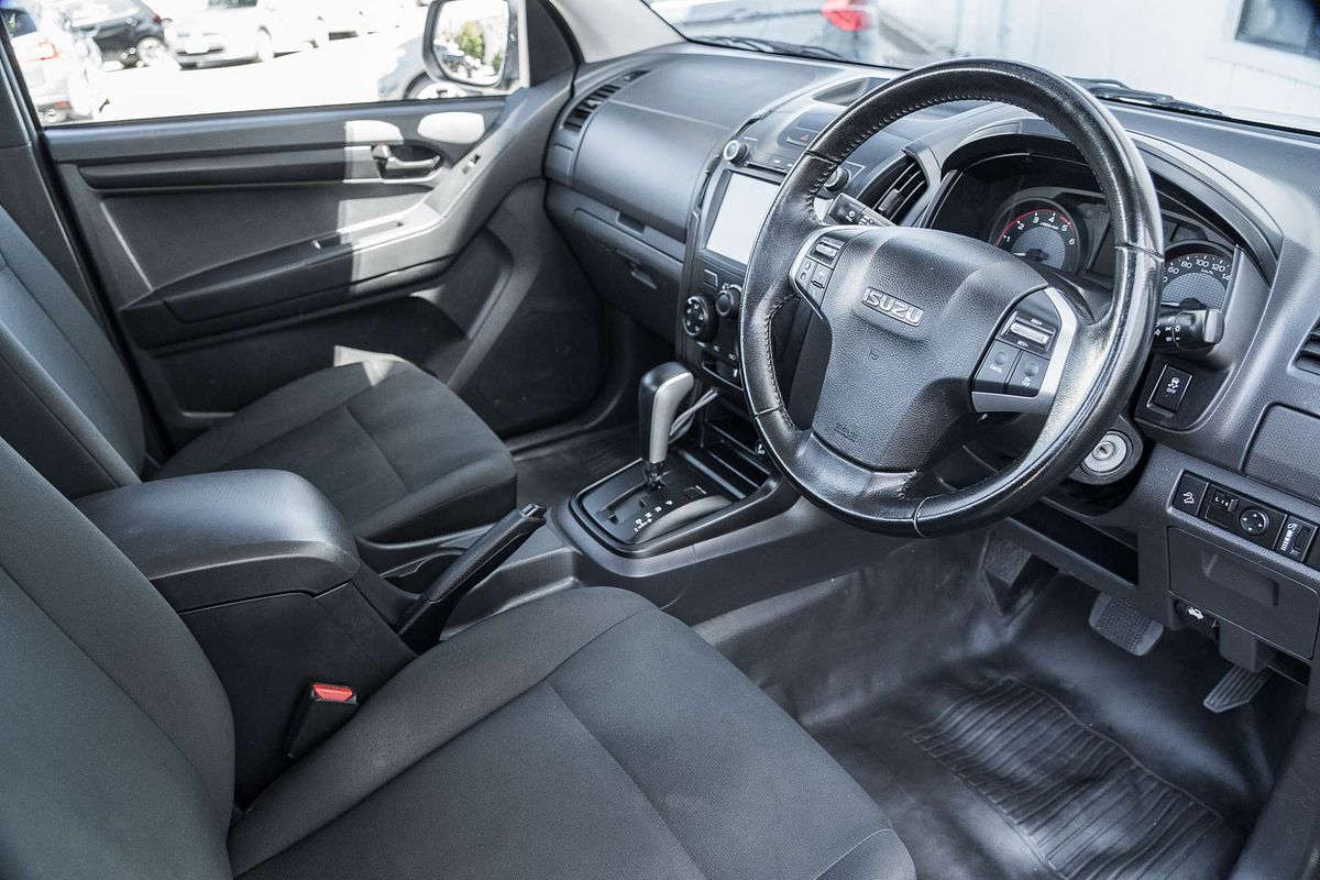 2019 Isuzu D-MAX SX High Ride Rear Wheel Drive