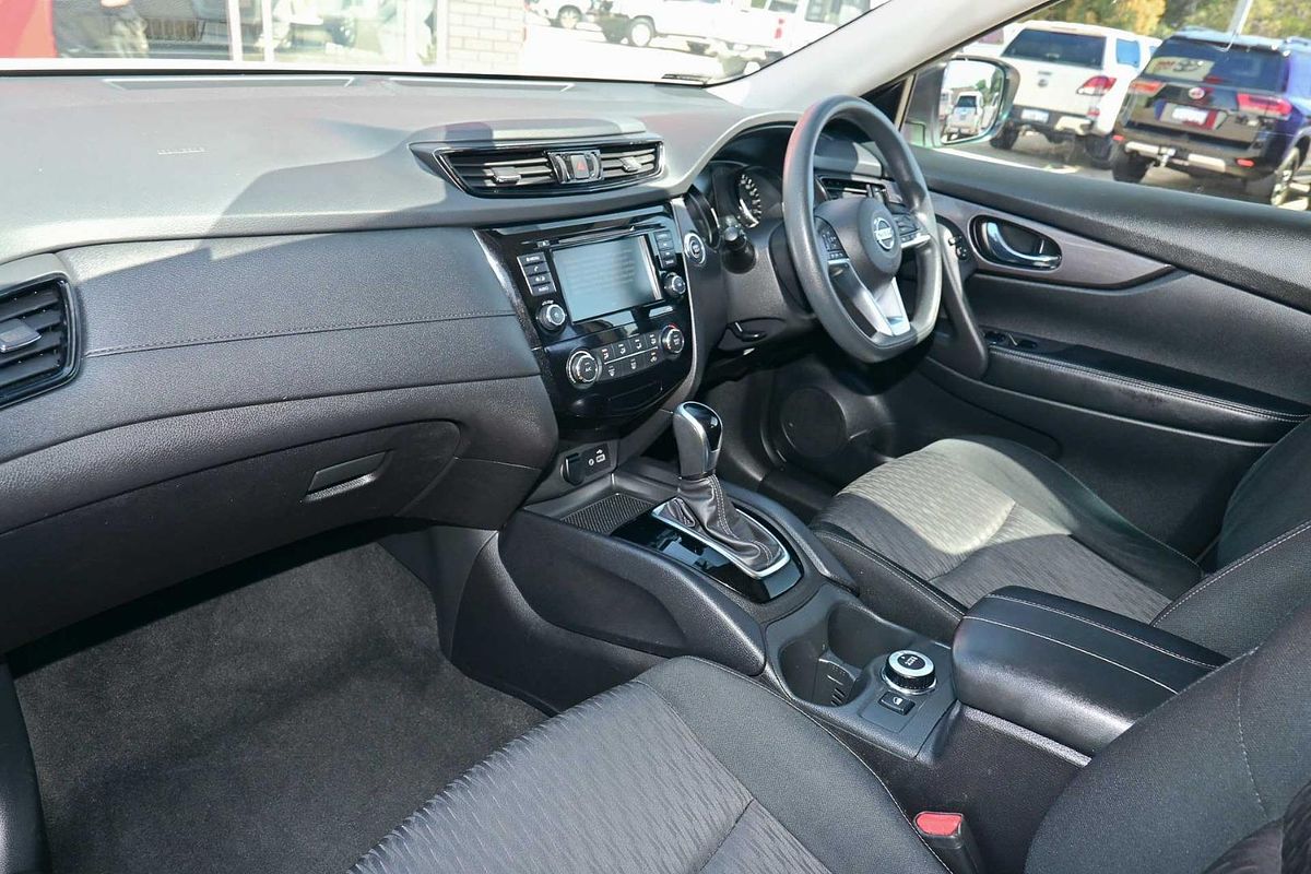 2021 Nissan X-TRAIL ST T32