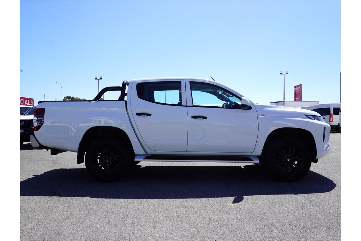 2022 Mitsubishi Triton GLX MR Rear Wheel Drive