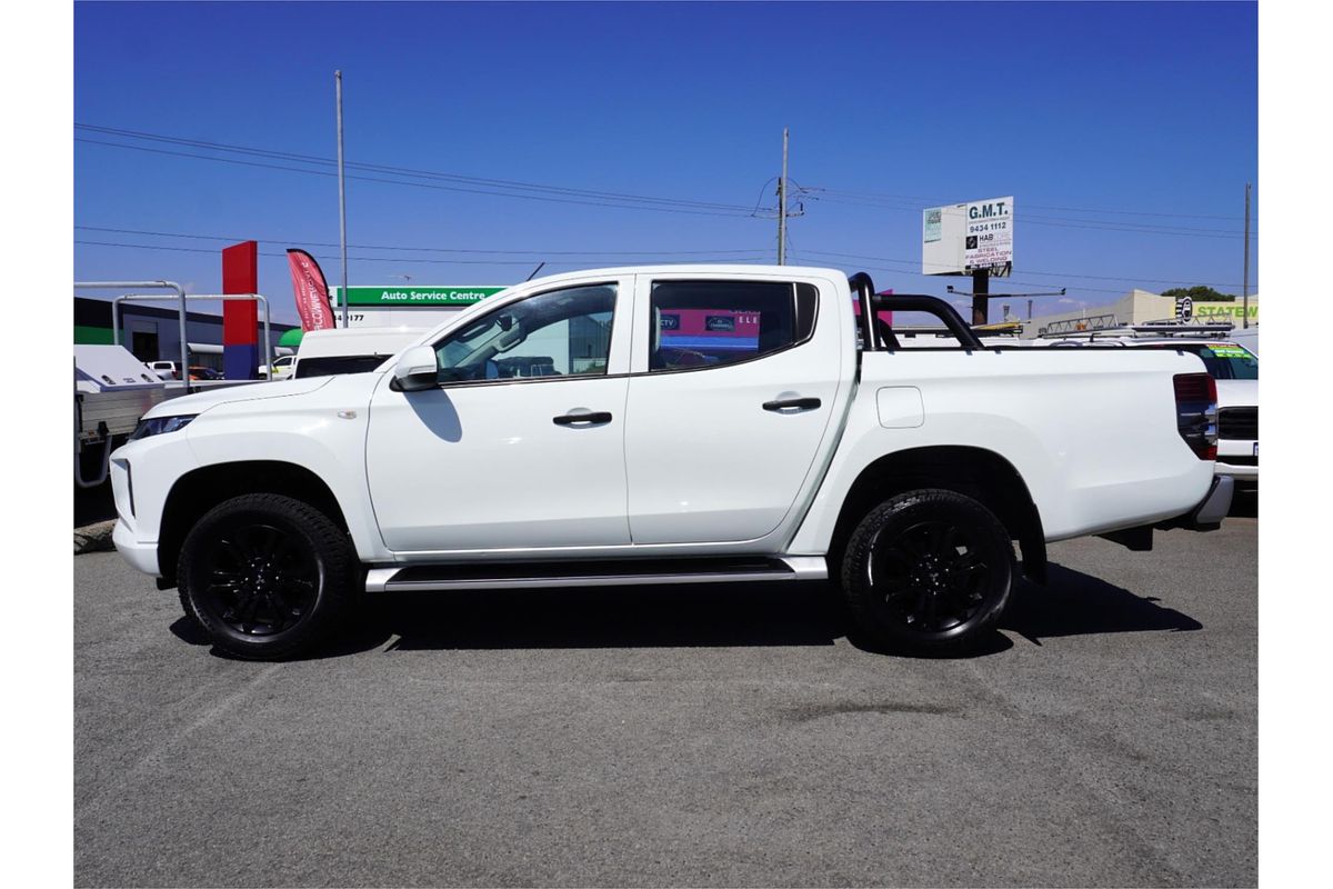 2022 Mitsubishi Triton GLX MR Rear Wheel Drive