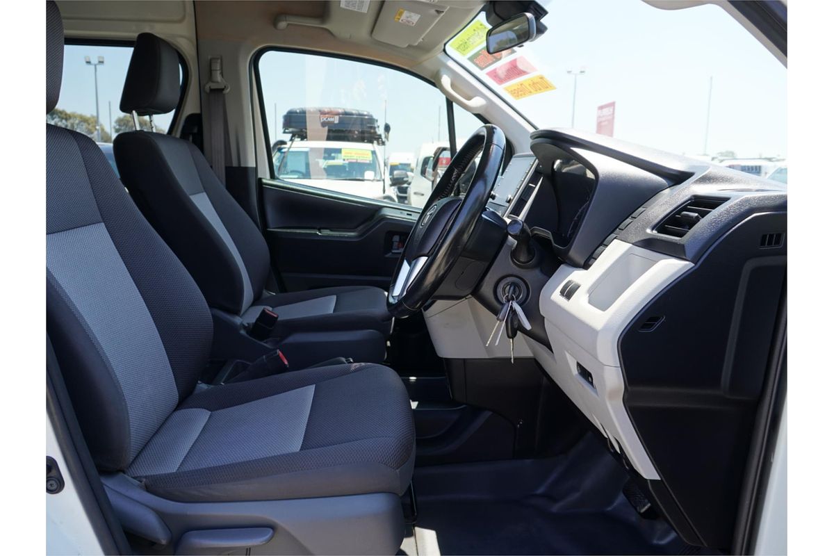 2020 Toyota Hiace Commuter GDH322R ELWB High Roof