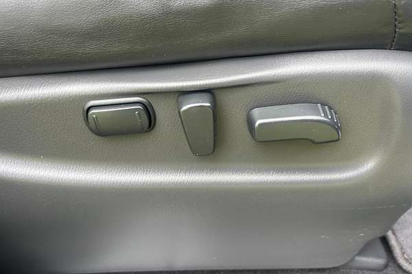 2020 Nissan Patrol Ti Y62 Series 5