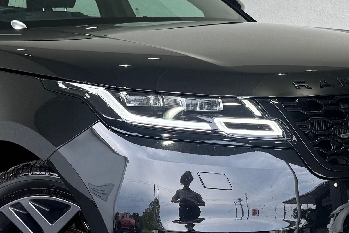 2019 Land Rover Range Rover Velar D240 SE L560