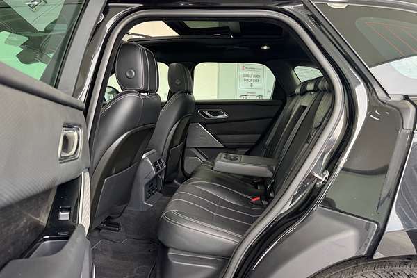 2019 Land Rover Range Rover Velar D240 SE L560