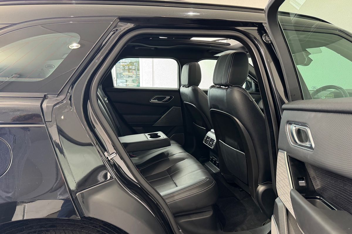 2019 Land Rover Range Rover Velar D240 SE L560