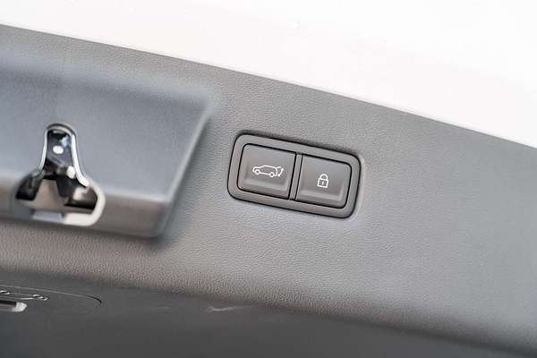 2025 Hyundai Santa Fe Hybrid Calligraphy MX5.V2