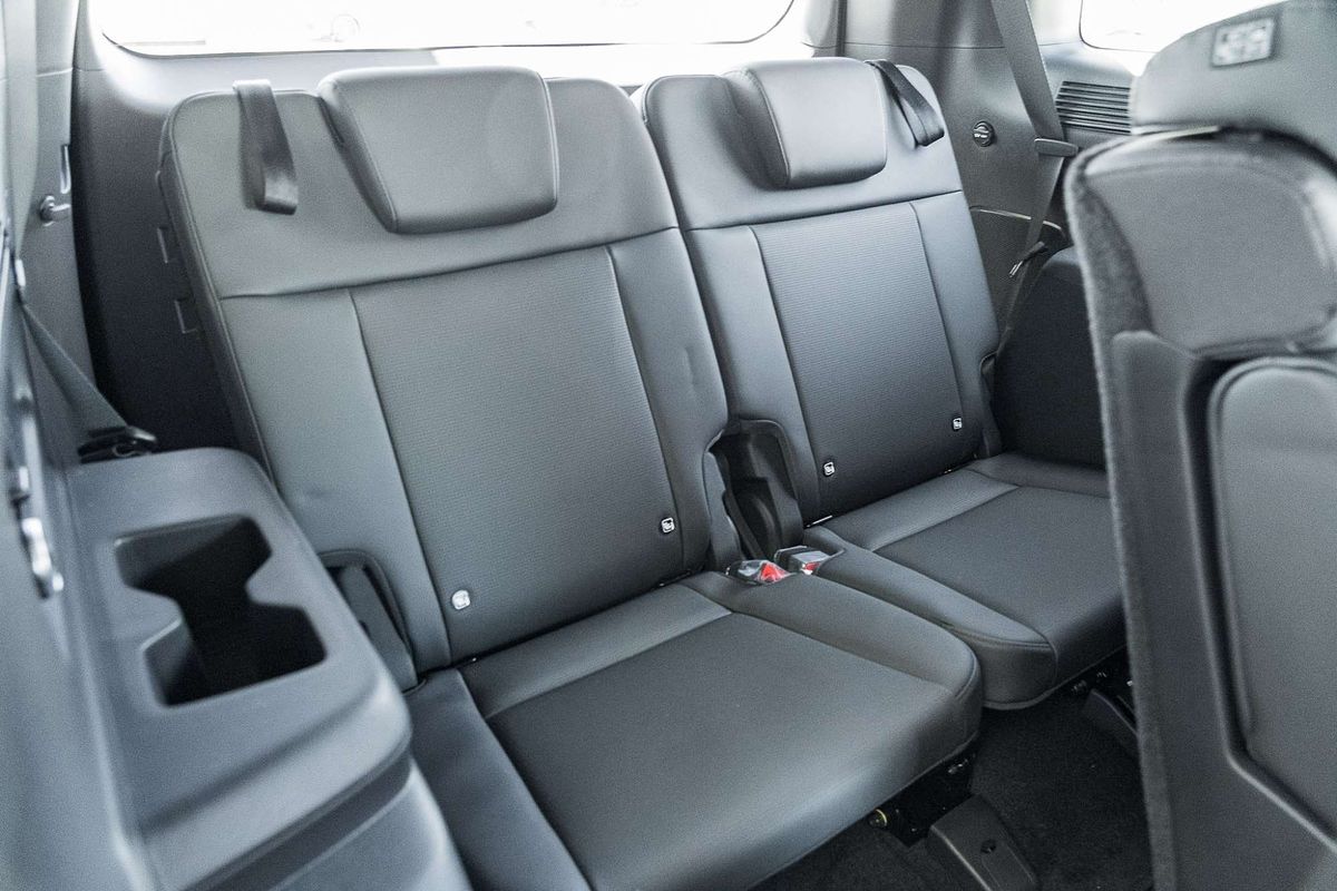 2025 Hyundai Santa Fe Hybrid Calligraphy MX5.V2