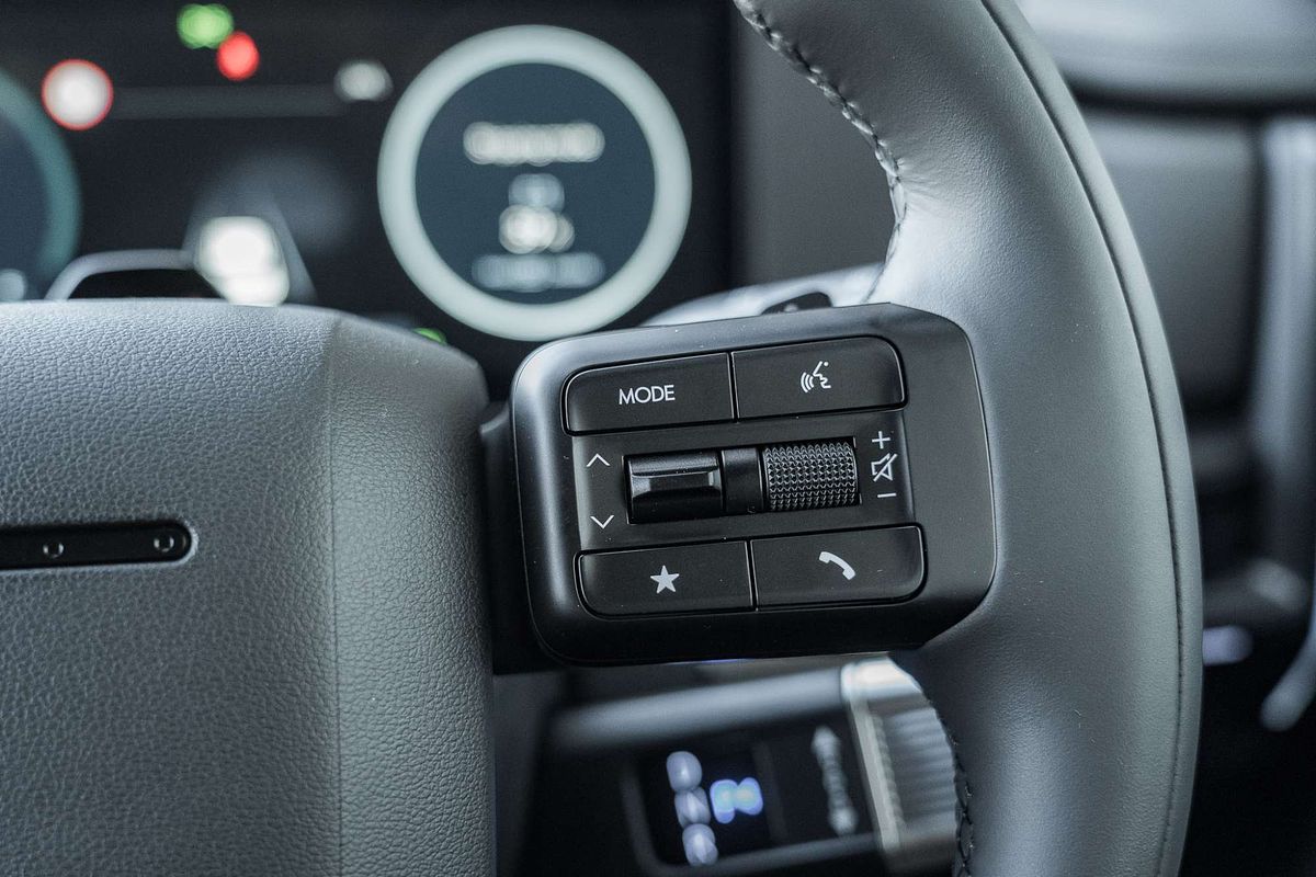 2025 Hyundai Santa Fe Hybrid Calligraphy MX5.V2