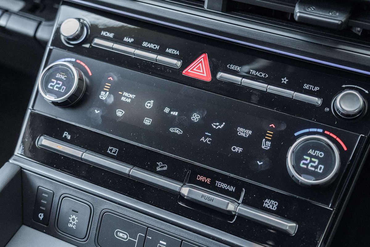 2025 Hyundai Santa Fe Hybrid Calligraphy MX5.V2