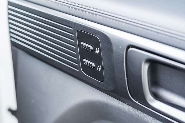 2025 Hyundai Santa Fe Hybrid Calligraphy MX5.V2