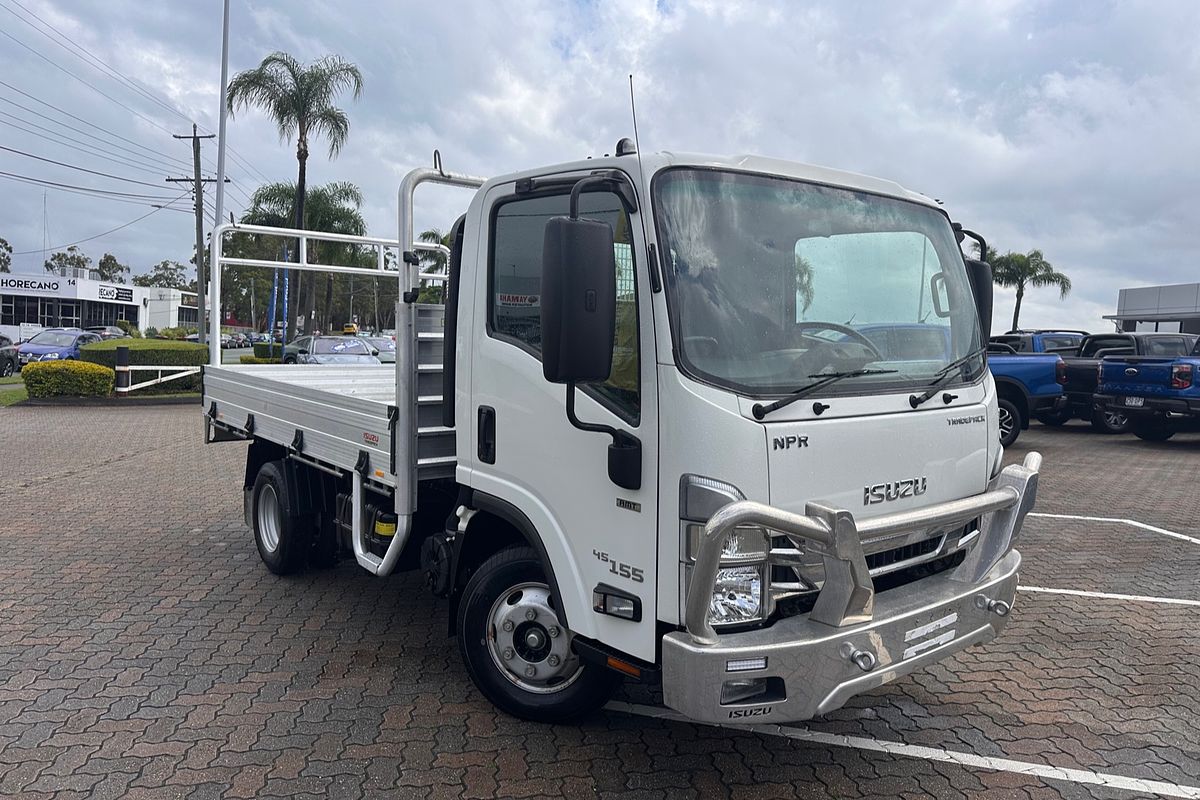 2022 Isuzu N Series NNR 55/45-150 4x2 SWB