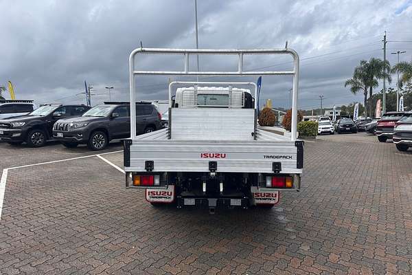 2022 Isuzu N Series NNR 55/45-150 4x2 SWB