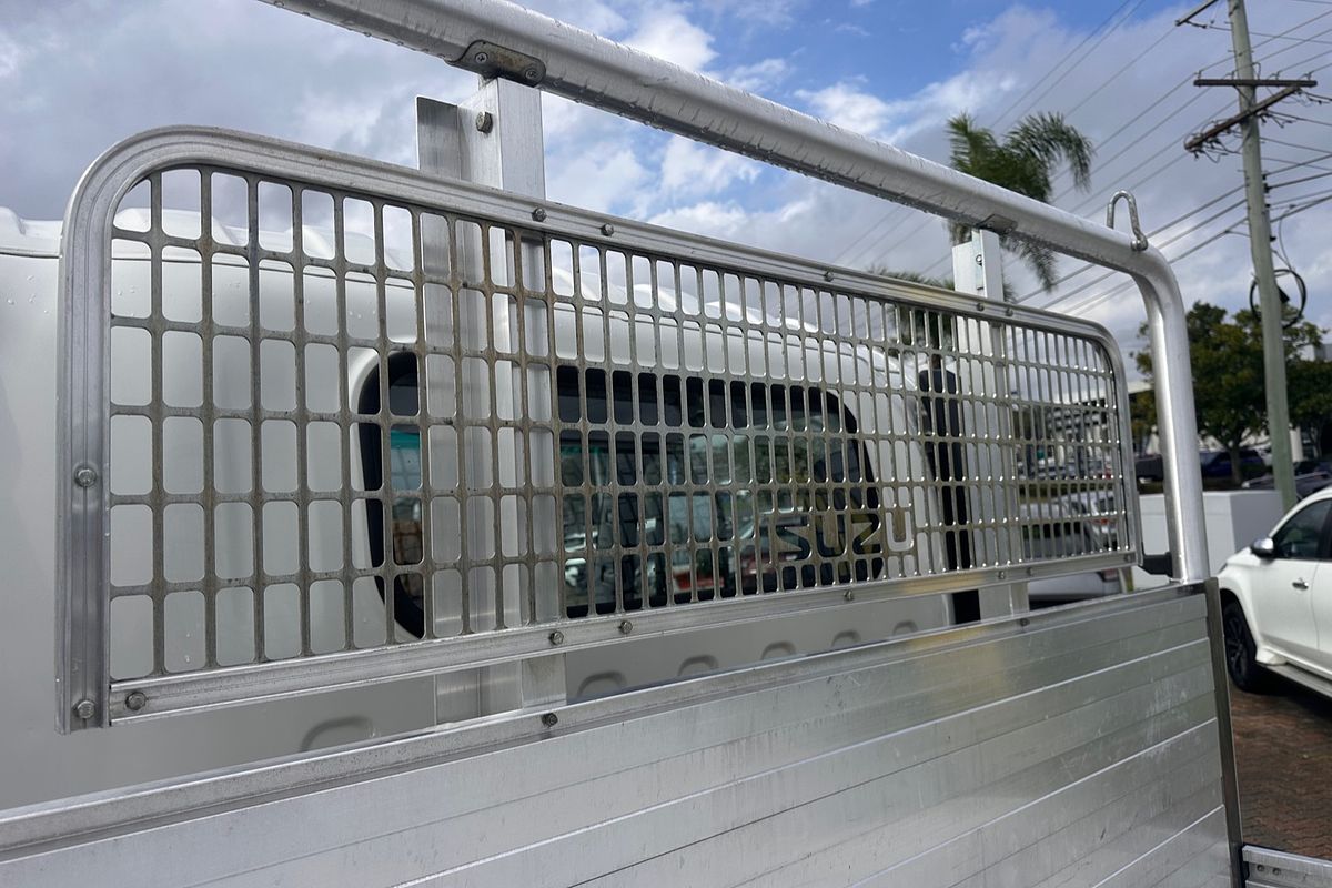 2022 Isuzu N Series NNR 55/45-150 4x2 SWB