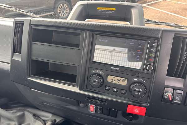 2022 Isuzu N Series NNR 55/45-150 4x2 SWB