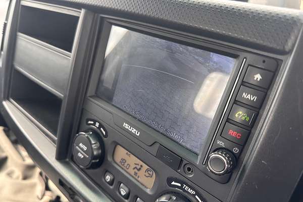 2022 Isuzu N Series NNR 55/45-150 4x2 SWB