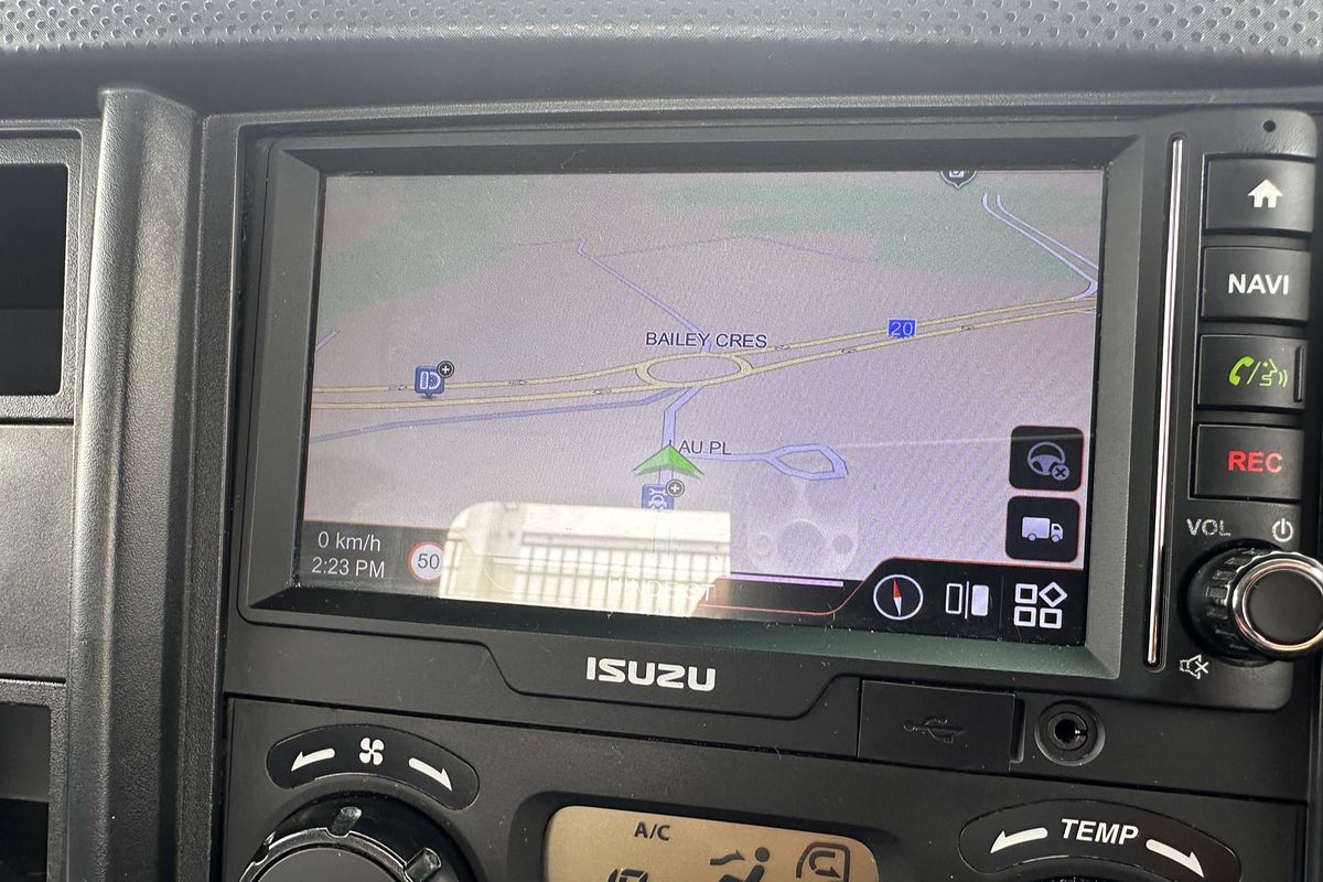 2022 Isuzu N Series NNR 55/45-150 4x2 SWB