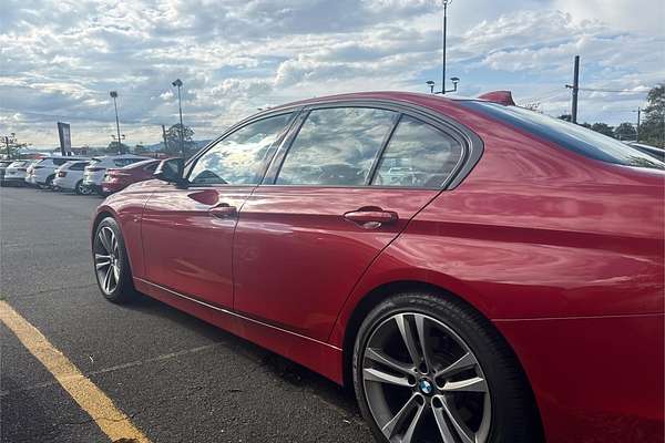 2014 BMW 3 Series 320i F30