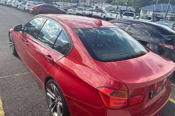 2014 BMW 3 Series 320i F30