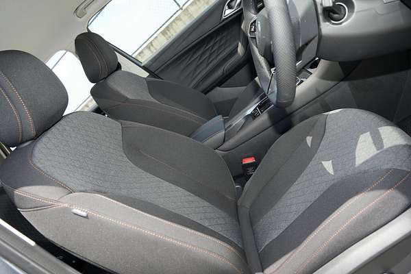 2025 MG HS Hybrid+ Excite AS33H