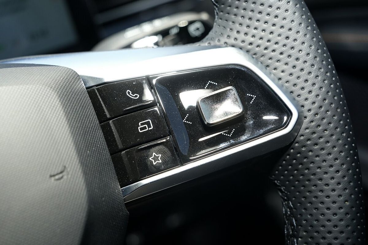 2025 MG HS Hybrid+ Excite AS33H