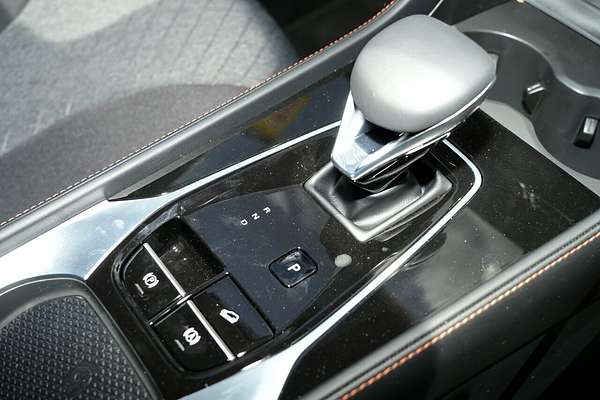 2025 MG HS Hybrid+ Excite AS33H