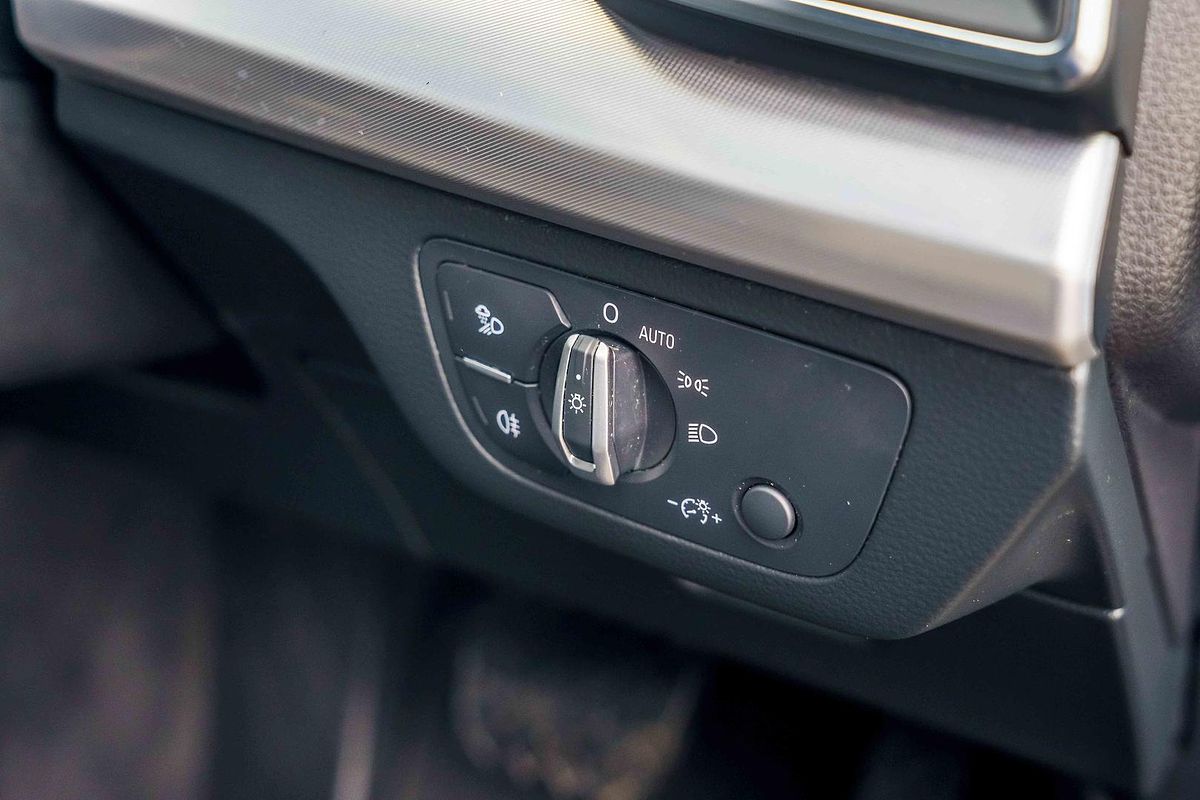 2020 Audi Q5 45 TFSI Sport FY