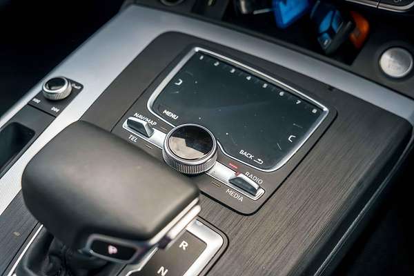 2020 Audi Q5 45 TFSI Sport FY