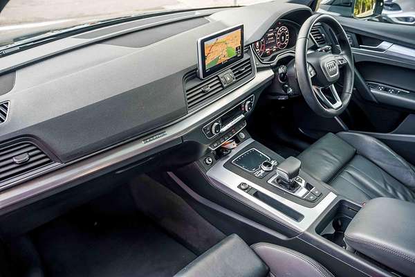 2020 Audi Q5 45 TFSI Sport FY