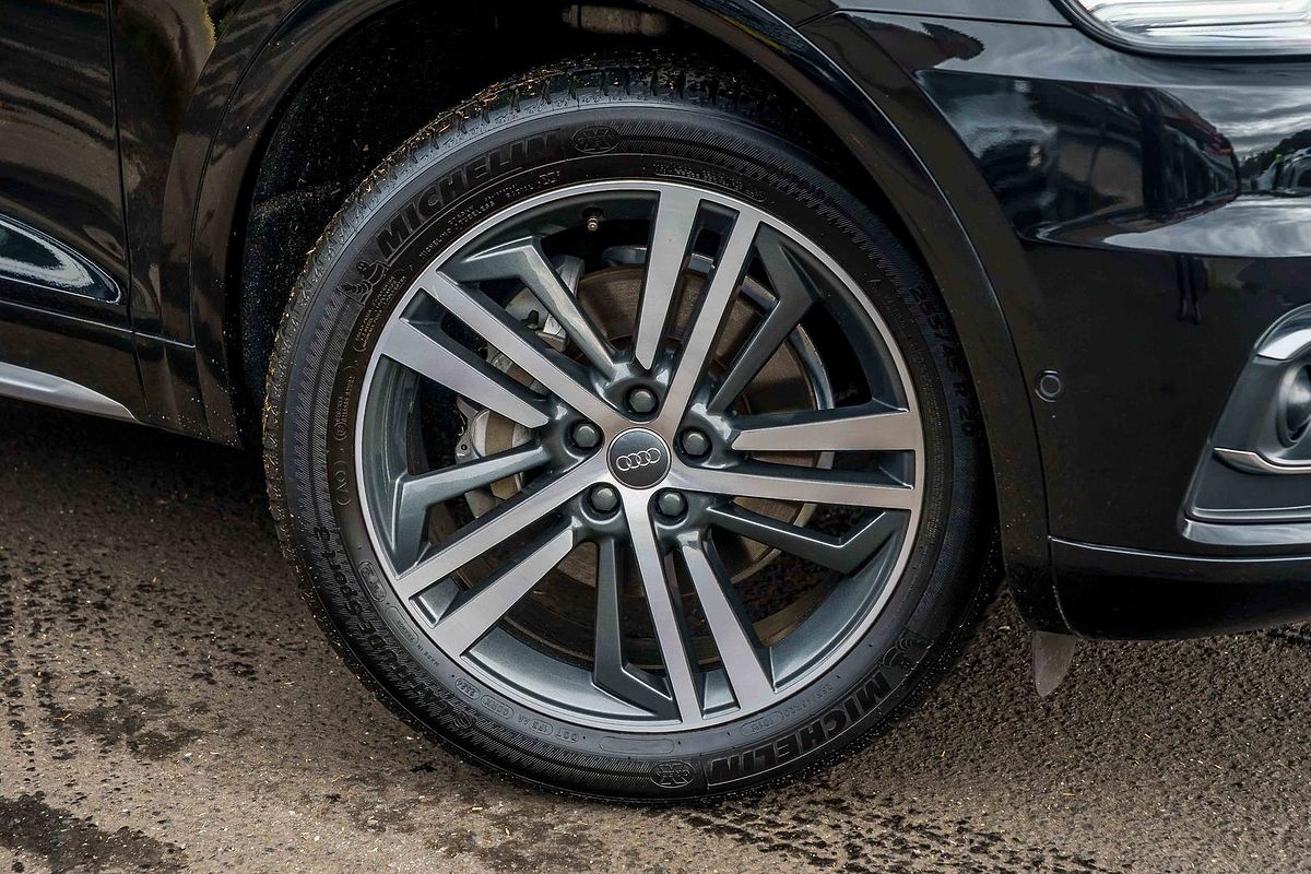 2020 Audi Q5 45 TFSI Sport FY