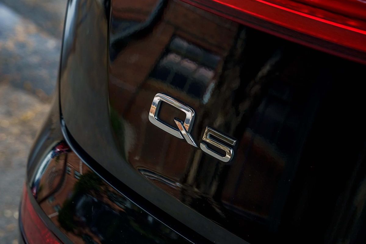 2020 Audi Q5 45 TFSI Sport FY