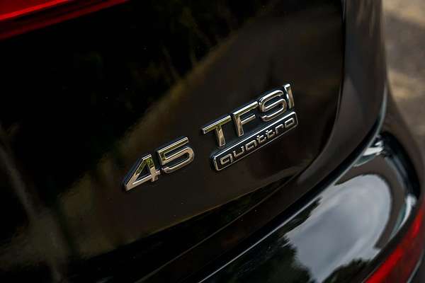 2020 Audi Q5 45 TFSI Sport FY