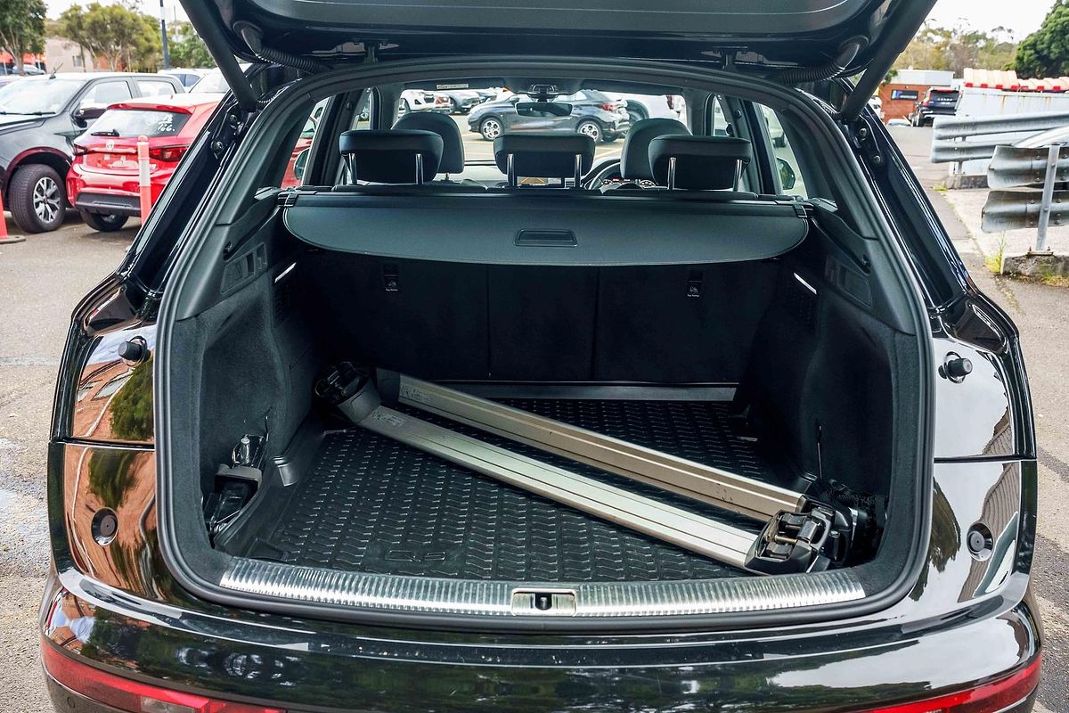 2020 Audi Q5 45 TFSI Sport FY