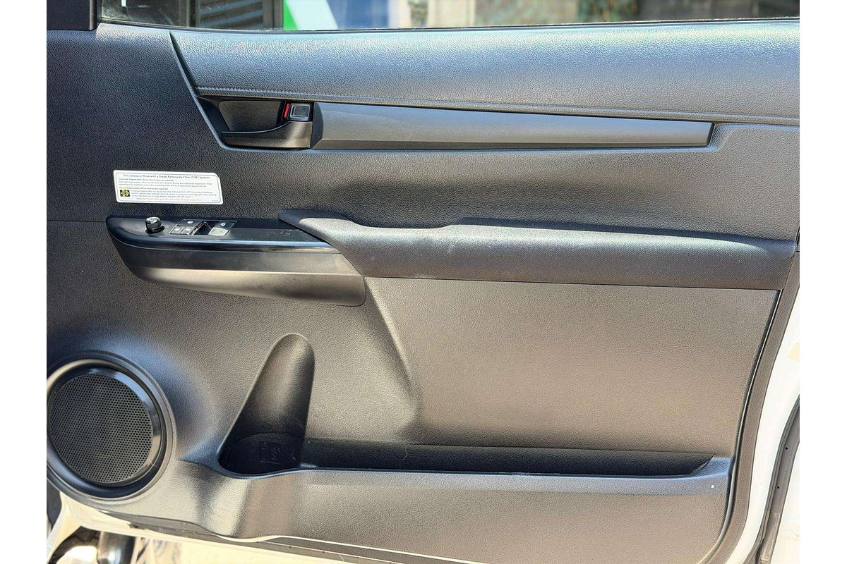 2020 Toyota Hilux SR GUN126R 4X4