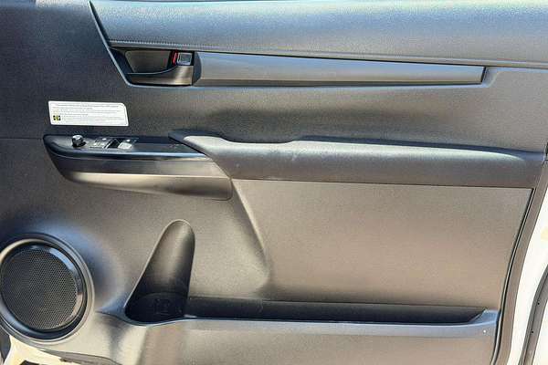 2020 Toyota Hilux SR GUN126R 4X4