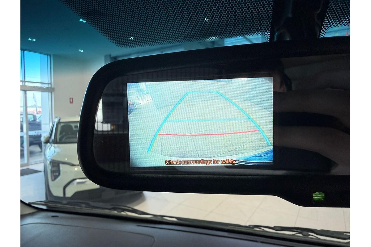 2018 Toyota Hiace KDH201R LWB