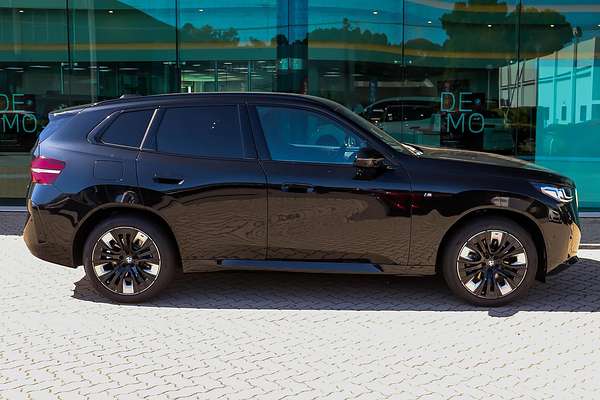 2025 BMW X3 20 xDrive G45