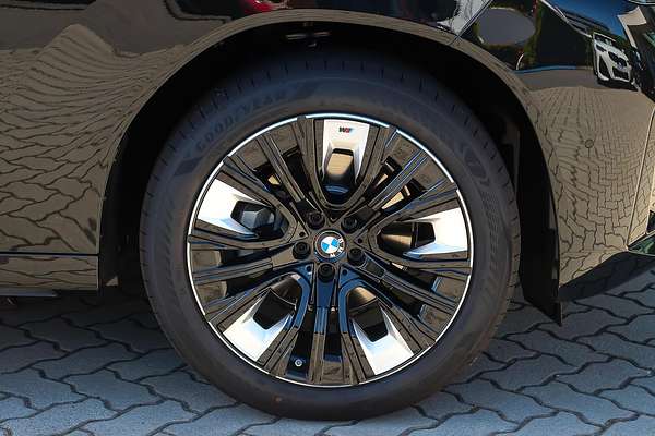 2025 BMW X3 20 xDrive G45