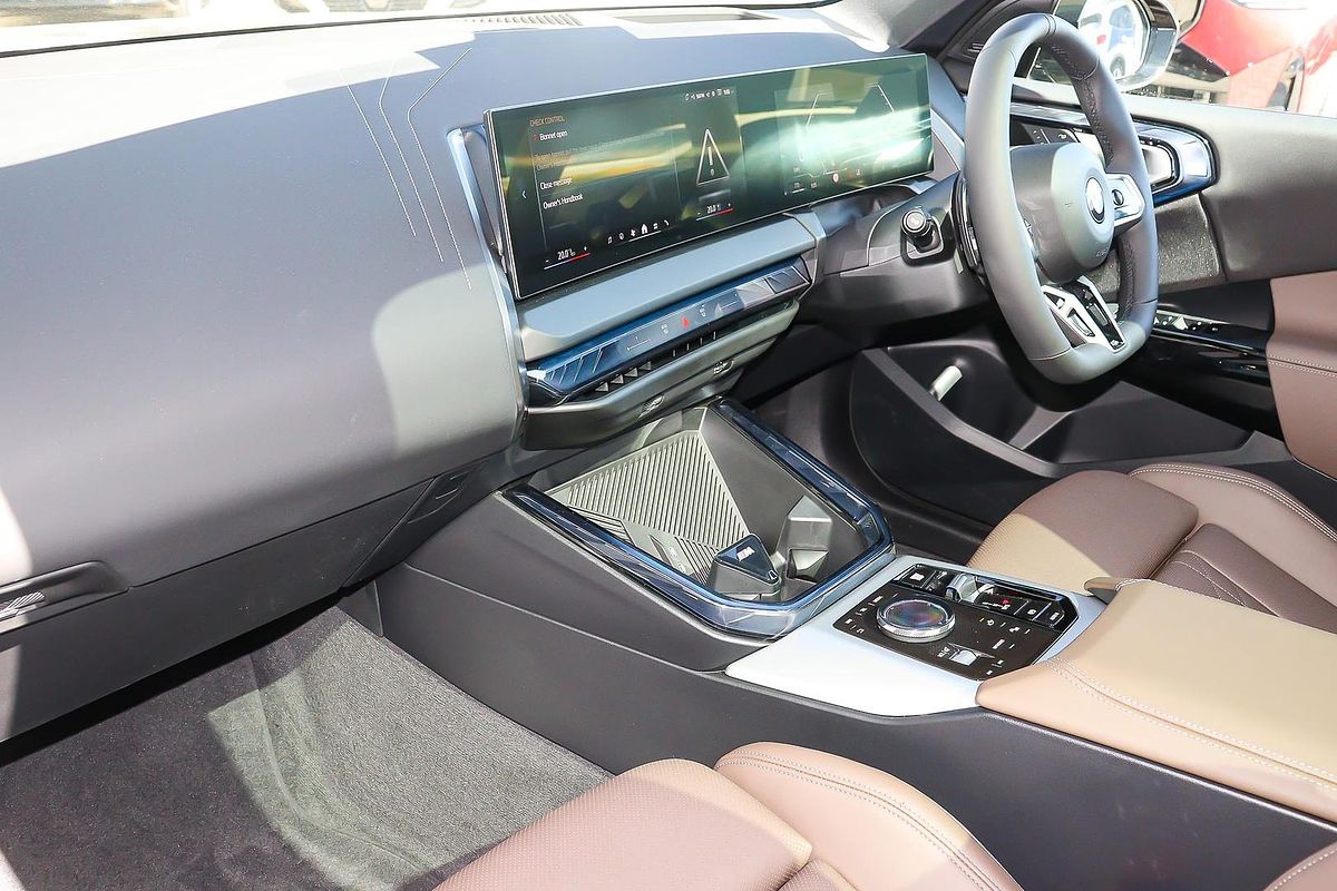 2025 BMW X3 20 xDrive G45