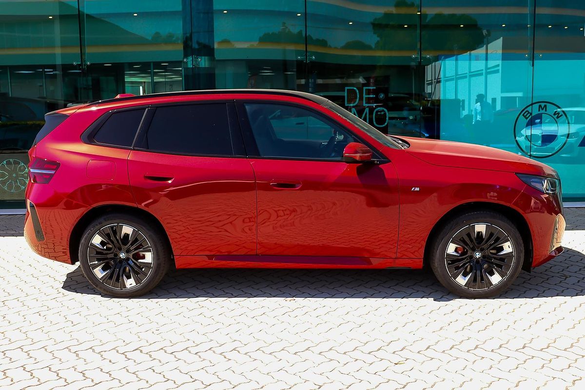 2025 BMW X3 30e xDrive G45