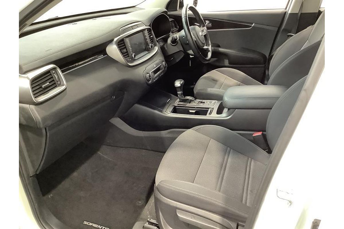 2019 Kia Sorento Si UM