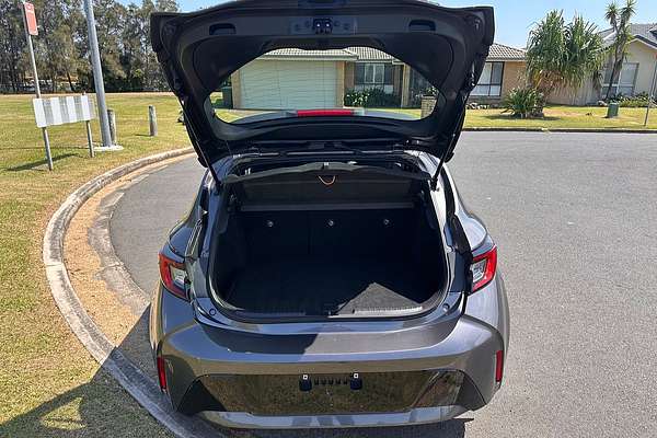 2024 Toyota Corolla Ascent Sport Hybrid ZWE219R