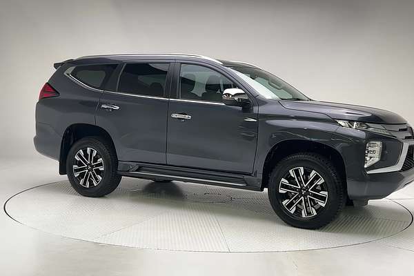 2022 Mitsubishi Pajero Sport Exceed QF