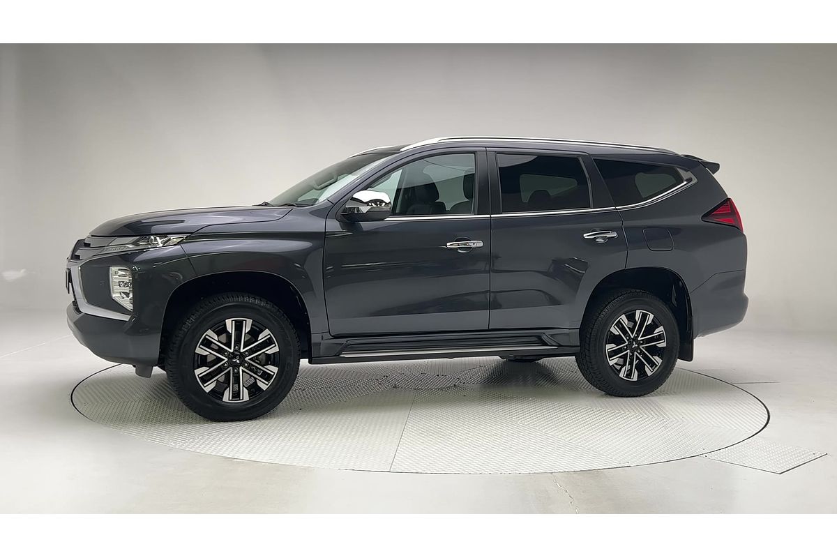 2022 Mitsubishi Pajero Sport Exceed QF