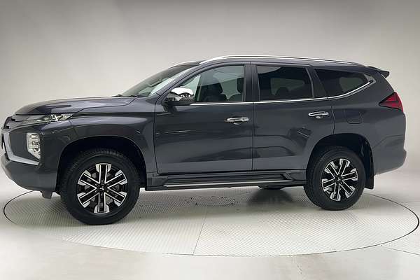 2022 Mitsubishi Pajero Sport Exceed QF